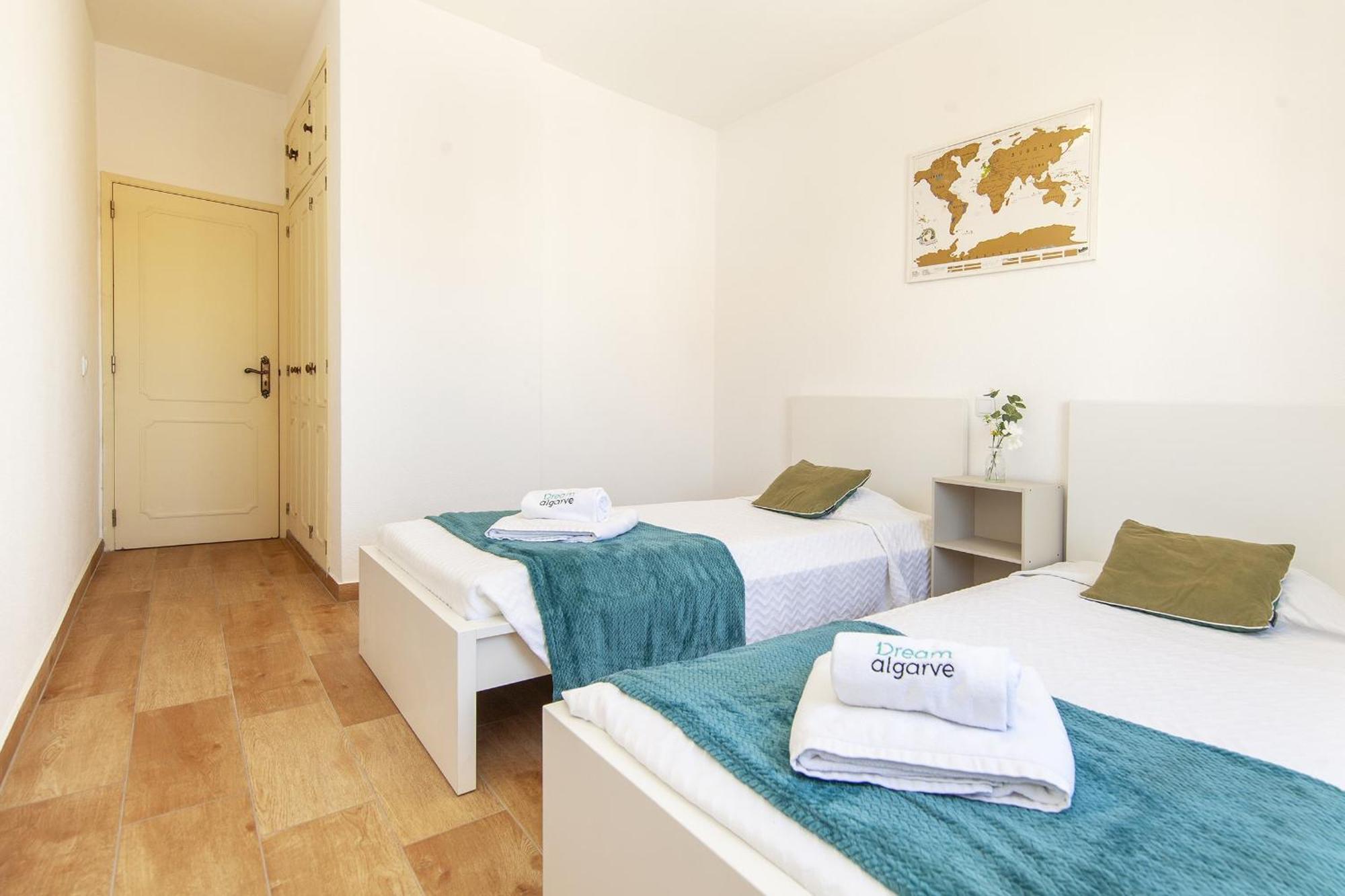 B69 - Village Of Luz Apartment מראה חיצוני תמונה